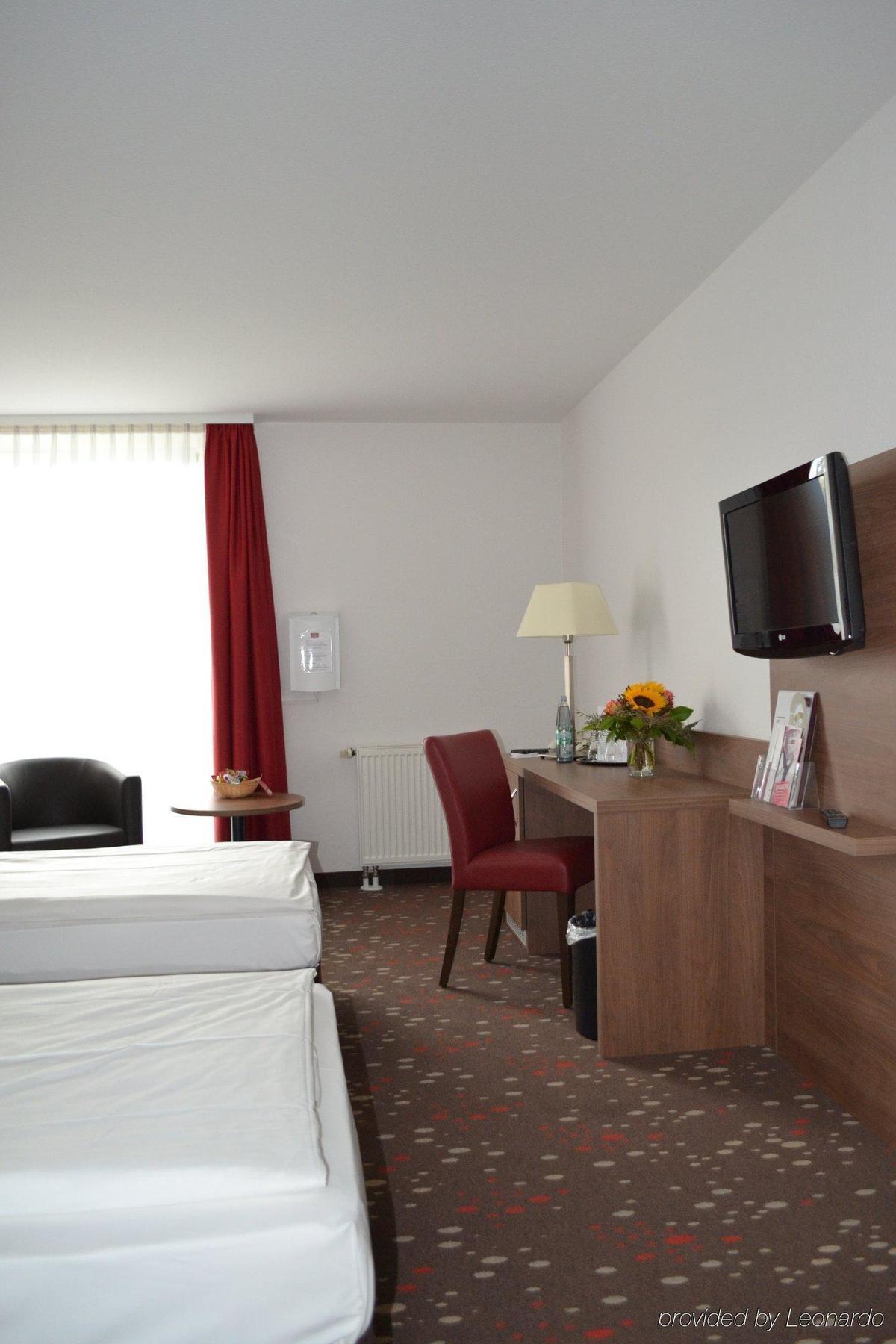 Quality Hotel Erlangen Zimmer foto